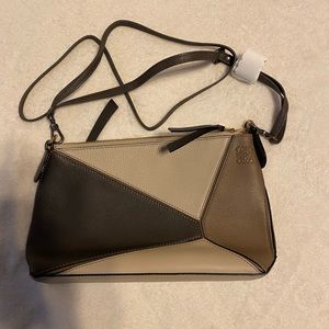 loewe puzzle pochette
